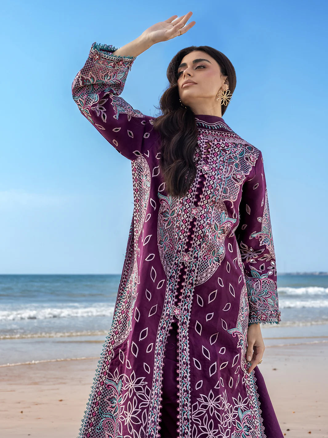 S-01 | LLUXURY LAWN