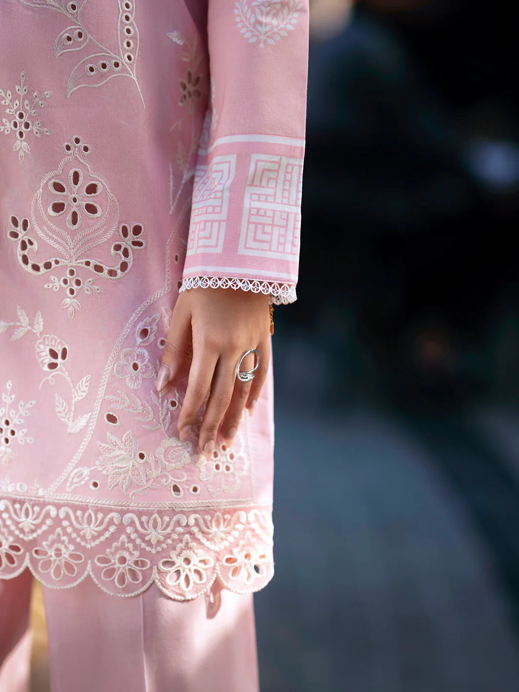 BW - 008 | 3 PC LAWN