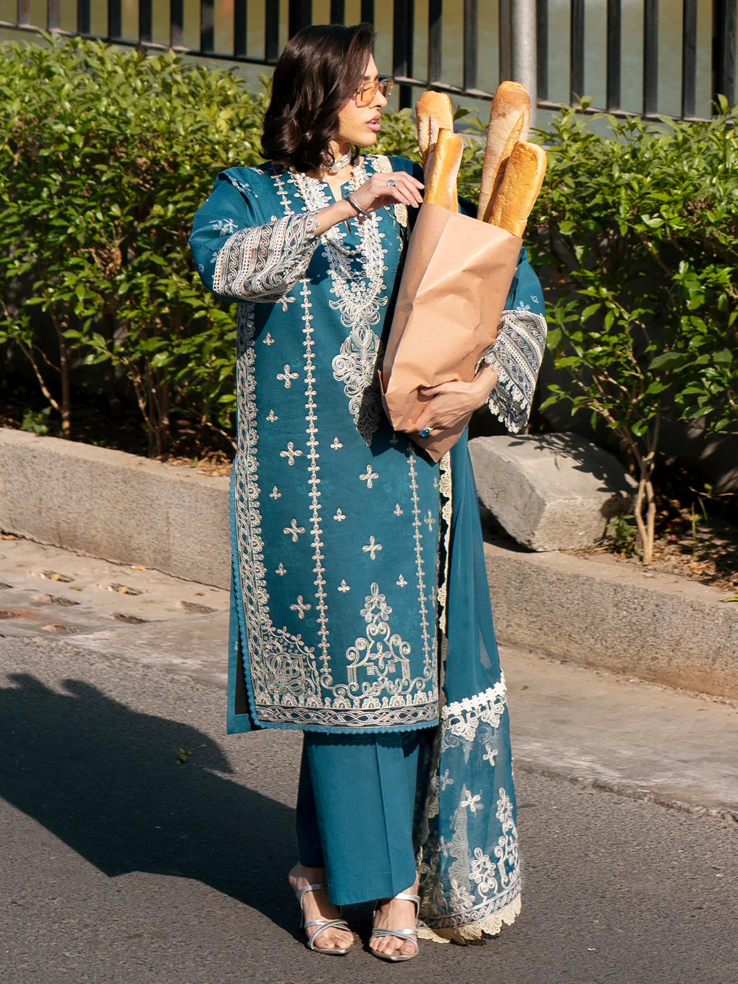 BW - 010 | 3 PC LAWN