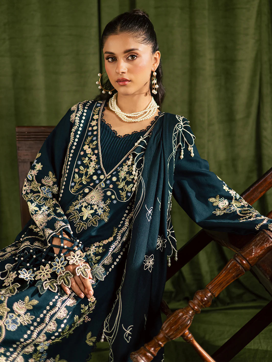 KAIA - 07 | 3PC WINTER LINEN