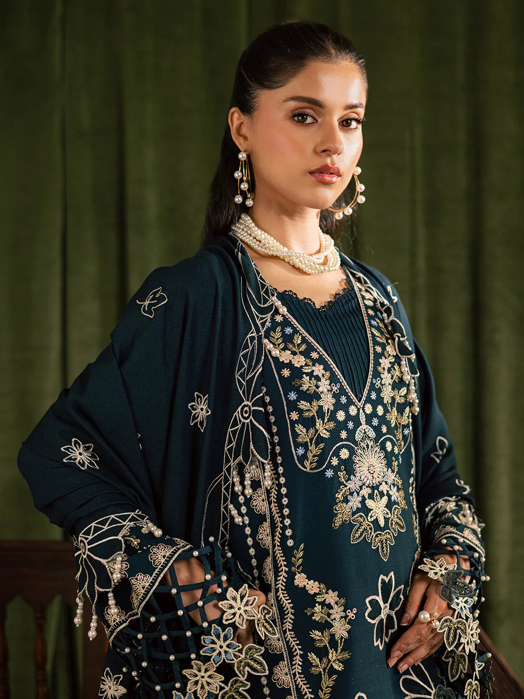 KAIA - 07 | 3PC WINTER LINEN