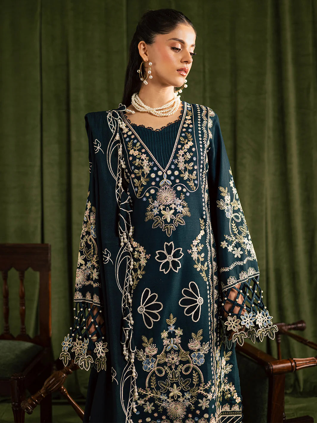 KAIA - 07 | 3PC WINTER LINEN