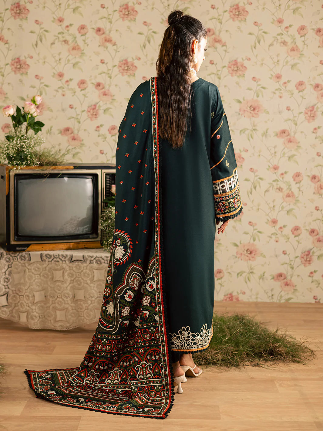 KAIA - 08 | 3PC WINTER LINEN